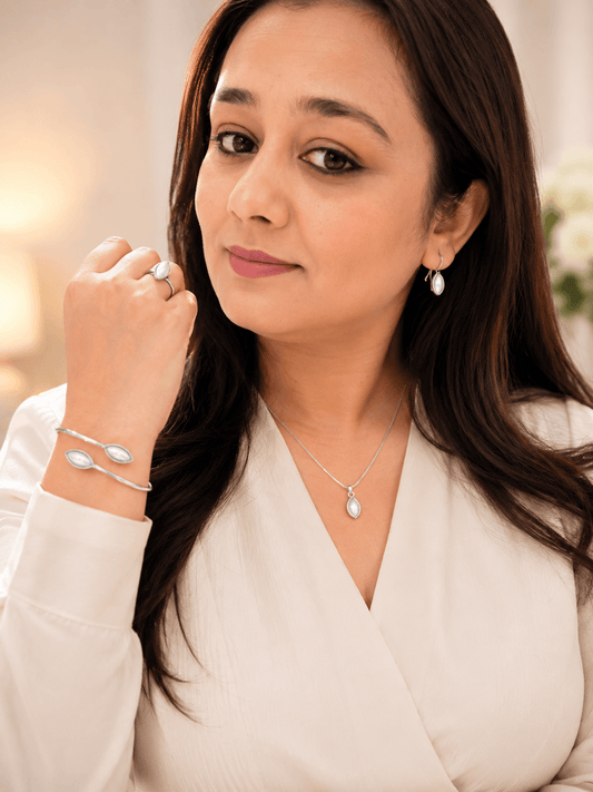 Aurelia Pearl Set