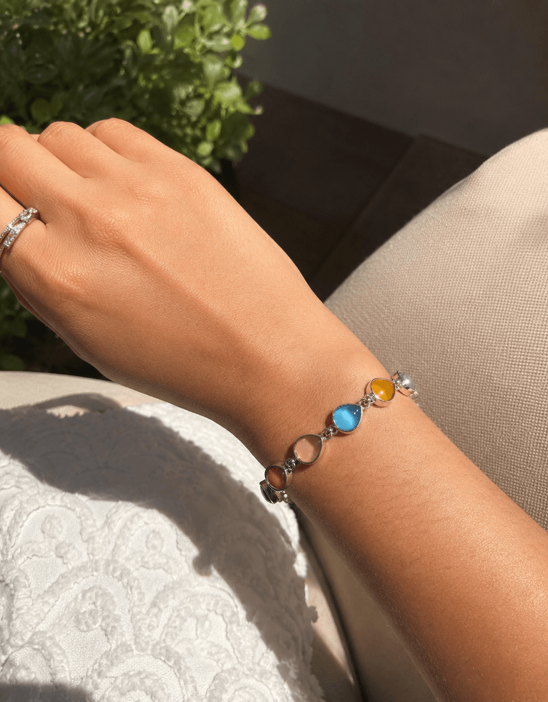 Rainbow Dew Bracelet