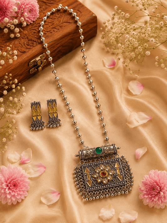 Zubeida Necklace Set