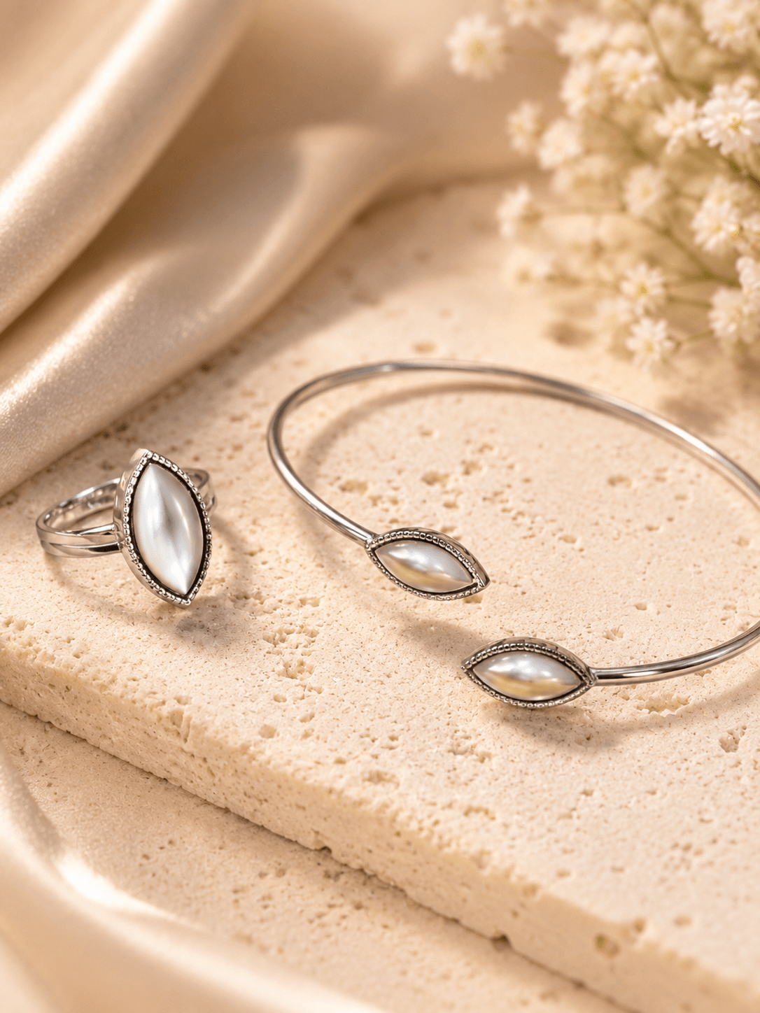 Aurelia Pearl Set