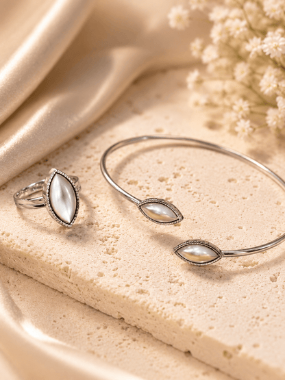 Aurelia Pearl Set