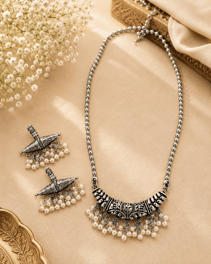 Chandrika Pearl Necklace Set