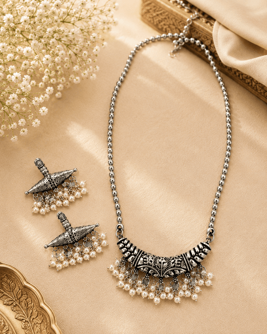 Chandrika Pearl Necklace Set