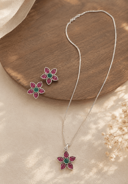 Petal Grace Pendant Set