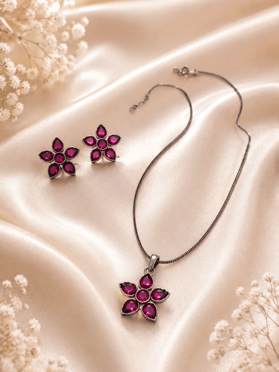 Petal Grace Pendant Set