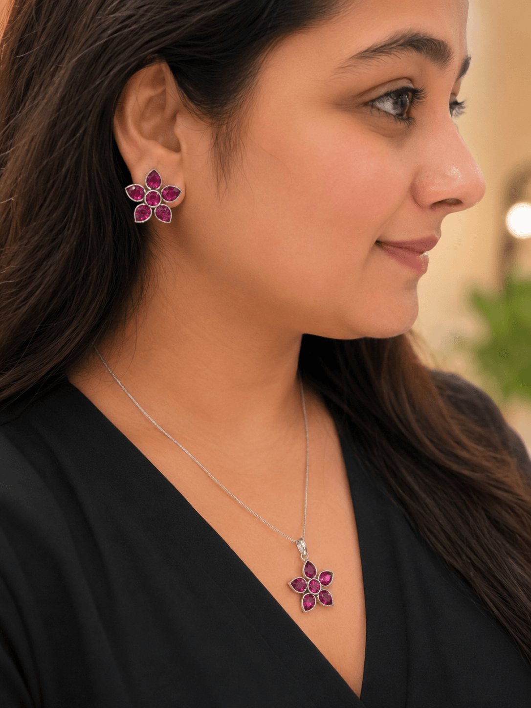 Petal Grace Pendant Set