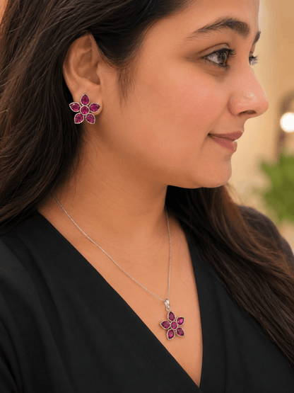 Petal Grace Pendant Set