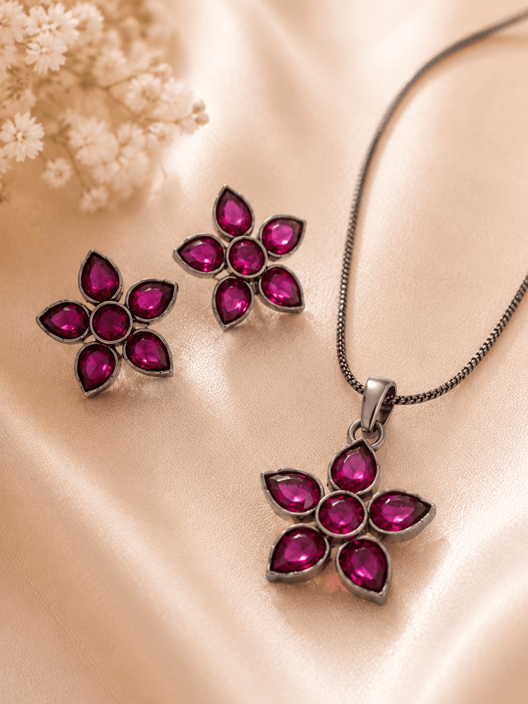 Petal Grace Pendant Set