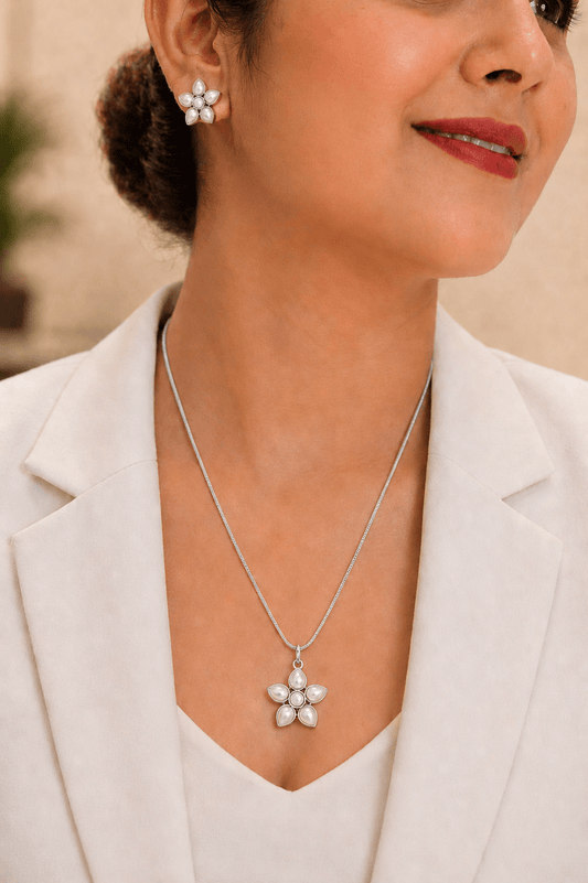 Petal Grace Pendant Set