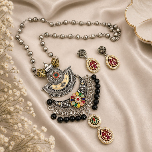 Talk of the Mehfil Necklace Set
